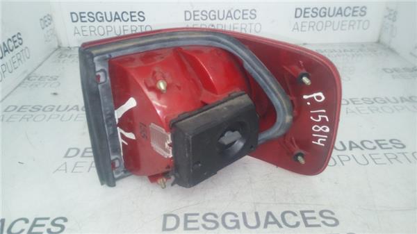 piloto-trasero-izdo-exterior-audi-80-berlina-avant-08-1991-1.jpeg