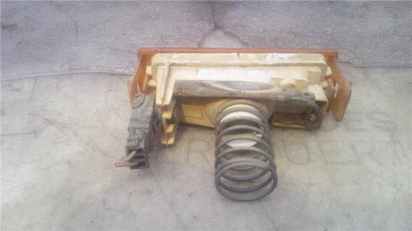 intermitente-del-dcho-renault-express-furgon-f40_-g40_-1-1-f401-2.jpeg