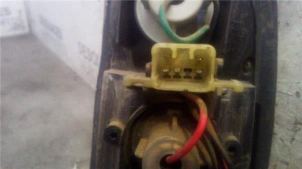 piloto-trasero-izdo-exterior-suzuki-santana-1-3-4v-2.jpeg