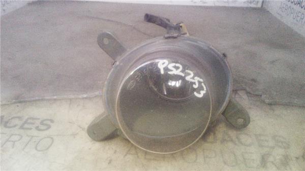 faro-antiniebla-del-dcho-volvo-s60-berlina-2000-2-4.jpeg