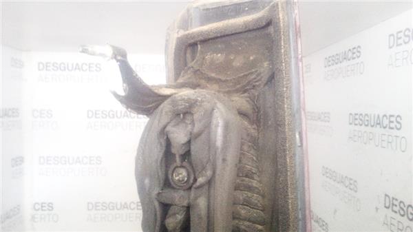 piloto-trasero-dcho-exterior-nissan-nv400-furgon-x622011-2-3-comfort-l1h1-33t-23-ltr-96-kw-dci-diesel-cat-6.jpeg