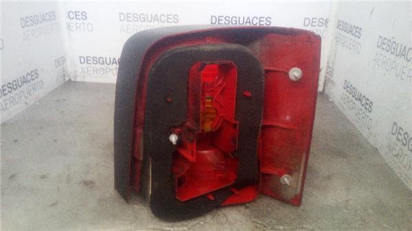 piloto-trasero-izdo-exterior-volkswagen-passat-variant-3b51997-1-9-tdi-1.jpeg