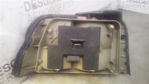 piloto-trasero-dcho-exterior-ford-escort-vi-gal-1-8-td-1.jpeg
