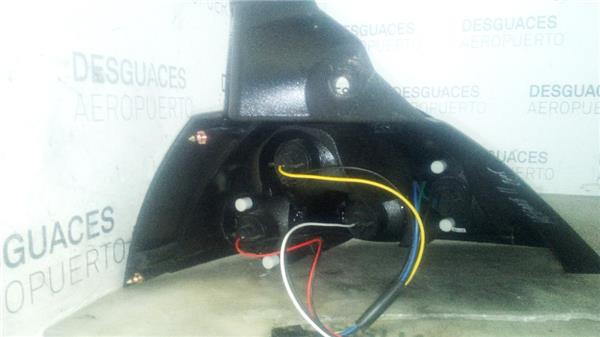 piloto-trasero-dcho-exterior-renault-megane-ii-berlina-5p-10-2002-1-6-confort-authentique-16-ltr-83-kw-cat-1.jpeg