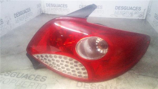 piloto-trasero-dcho-exterior-peugeot-206-2009-1-4-basico-14-ltr-50-kw-hdi.jpeg