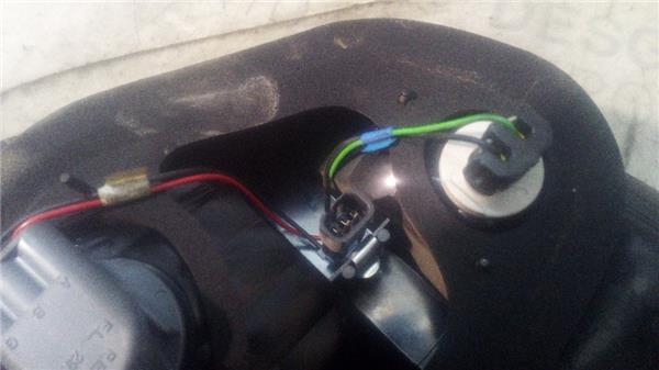 piloto-trasero-dcho-interior-chevrolet-alero-2-2-2.jpeg