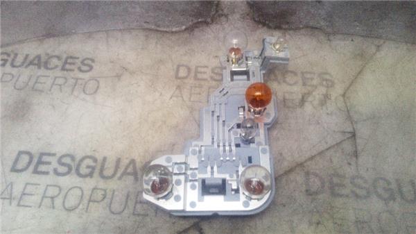 portalampara-piloto-tra-dcho-mercedes-benz-clase-c-bm-204-familiar-01-2011-2-1-c-200-t-cdi-blueefficiency-204-201-21-ltr-100-kw-cdi-cat.jpeg
