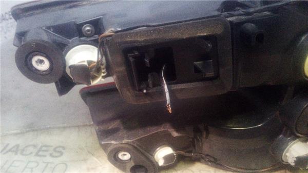 piloto-trasero-izdo-exterior-citroen-c4-picasso-2007-1-6-hdi-2.jpeg