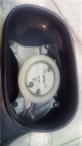 retrovisor-izdo-mitsubishi-carisma-berlina-4-da01996-1-9-td-da4a-3.jpeg