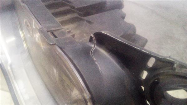faro-del-izdo-citroen-c5-berlina-2008-2-0-hdi-2.jpeg