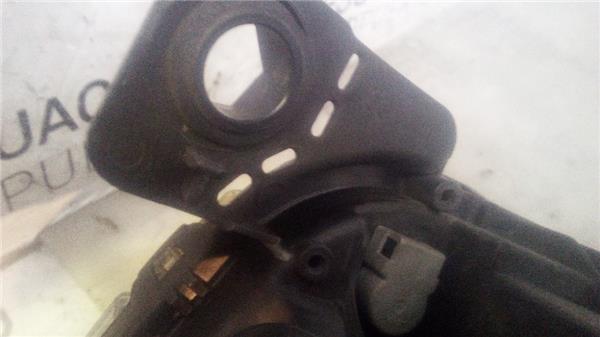 faro-del-izdo-citroen-c5-berlina-2008-2-0-hdi-3.jpeg