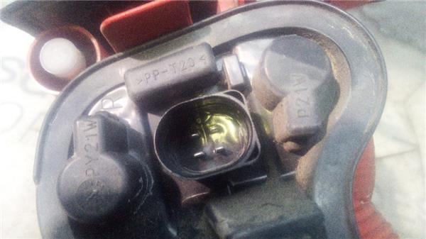 piloto-trasero-dcho-exterior-seat-exeo-berlina-3r212-2008-2-0-reference-20-ltr-88-kw-tdi-2.jpeg