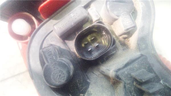piloto-trasero-dcho-exterior-seat-exeo-berlina-3r212-2008-2-0-tdi-2.jpeg