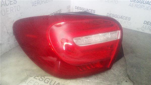 piloto-trasero-izdo-exterior-mercedes-benz-clase-a-bm-17606-2012-2-0-a-250-sport-176-044-20-ltr-155-kw-cgi-cat.jpeg