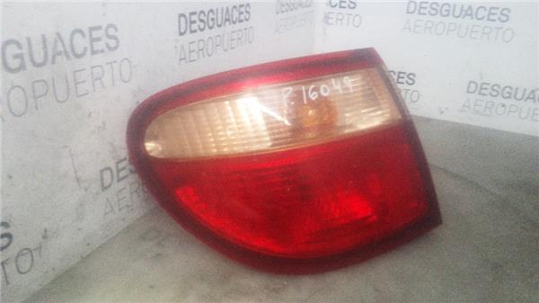 piloto-trasero-izdo-exterior-nissan-almera-ii-hatchback-n16-2-2-di.jpeg