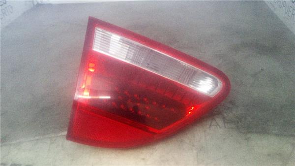 piloto-trasero-izdo-interior-seat-exeo-berlina-3r212-2008-2-0-tdi.jpeg