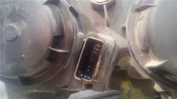 faro-del-izdo-citroen-c5-berlina-2001-2-0-hdi-dcrhzb-dcrhze-5.jpeg
