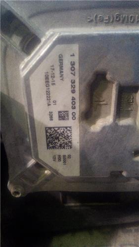 faro-xenon-dcho-peugeot-308-sw-02-2014-1-6-allure-16-ltr-85-kw-16v-e-hdi-fap-2.jpeg