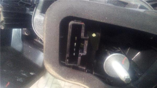 piloto-trasero-dcho-exterior-opel-corsa-f-2019-1-2-gs-line-12-ltr-74-kw-2.jpeg