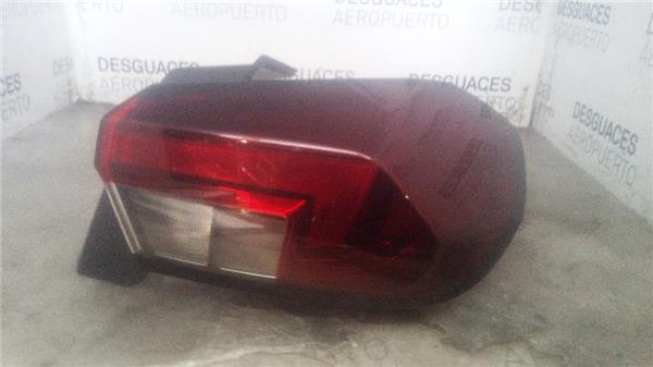 piloto-trasero-dcho-exterior-opel-corsa-f-2019-1-2-gs-line-12-ltr-74-kw.jpeg