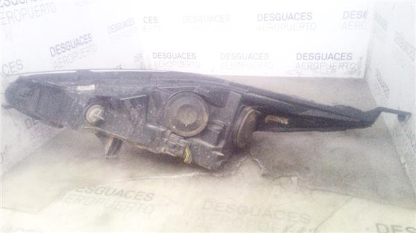 faro-del-dcho-ford-fiesta-cnn2012-1-5-ambiente-15-ltr-55-kw-tdci-cat-1.jpeg