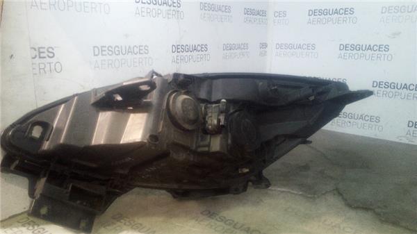 faro-del-dcho-renault-grand-scenic-iii-jz0-1_-1-4-16v-3.jpeg