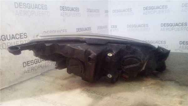 faro-del-izdo-opel-astra-j-1-6-cdti-136-cv-3.jpeg