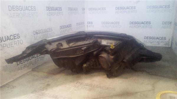faro-del-izdo-peugeot-2008-01-2013-1-6-active-16-ltr-88-kw-16v-3.jpeg