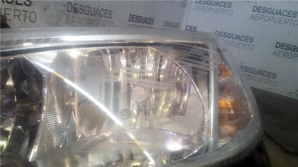faro-del-izdo-renault-megane-ii-sedan-lm0-1_-1-6-16v-3.jpeg