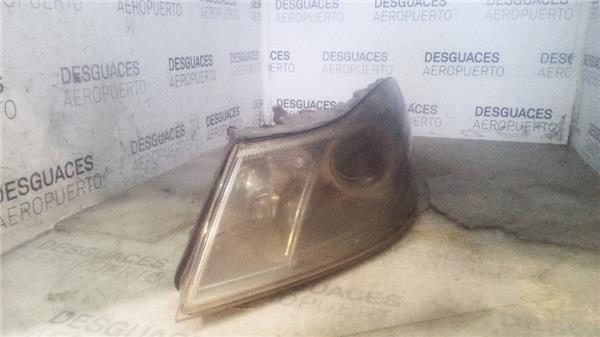 faro-del-izdo-skoda-octavia-berlina-1z32004-1-9-tdi-2.jpeg
