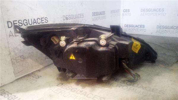 faro-xenon-izdo-ford-focus-daw-dbw-1-8-tdci-3.jpeg