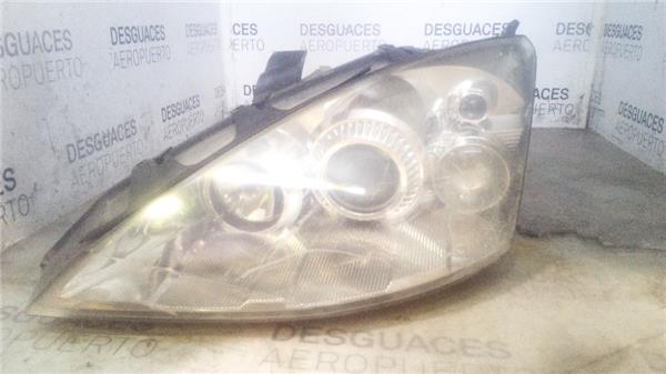 faro-xenon-izdo-ford-focus-daw-dbw-1-8-tdci.jpeg