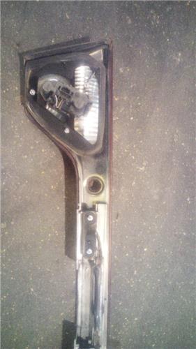 piloto-tra-central-seat-toledo-1m203-1999-1-9-tdi-19.jpeg
