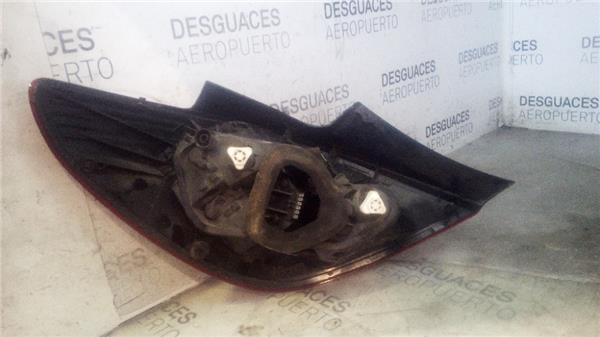 piloto-tra-dcho-opel-corsa-d-2006-1-4-4.jpeg