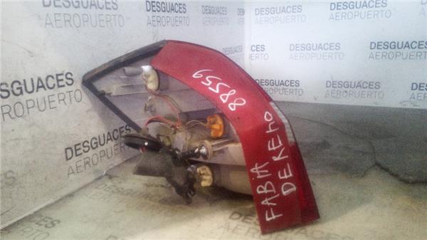piloto-tra-dcho-skoda-fabia-5j22007-1-2-4.jpeg