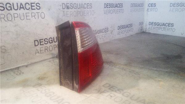piloto-trasero-dcho-exterior-seat-toledo-1m203-1999-1-9-tdi-1.jpeg
