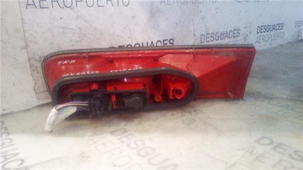 piloto-trasero-dcho-interior-renault-safrane-b541996-2-0-16v-b54l-1.jpeg