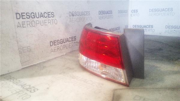 piloto-trasero-izdo-exterior-hyundai-sonata-nf2005-2-0-crdi-1.jpeg