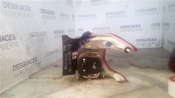 piloto-trasero-izdo-exterior-peugeot-2008-01-2013-1-6-active-16-ltr-88-kw-16v-3.jpeg