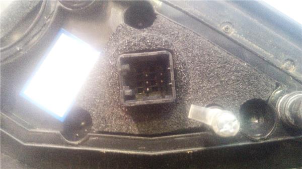 retrovisor-electrico-izdo-kia-rio-jb2005-1-4-16v-6.jpeg