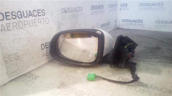 retrovisor-electrico-izdo-volvo-v40-2012-1-6-momentum-16-ltr-84-kw-diesel-cat-5.jpeg