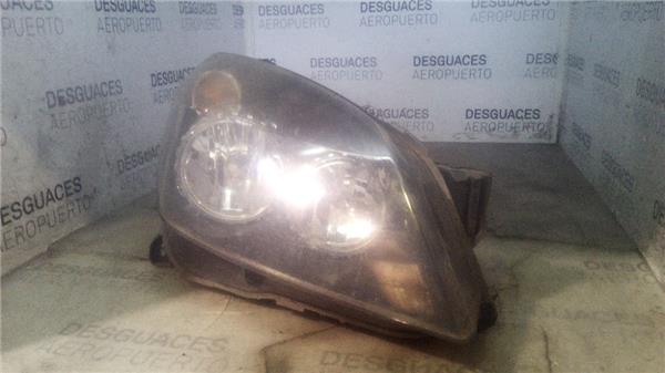 faro-del-dcho-opel-astra-h-caravan-2006-1-7-cdti-1.jpeg