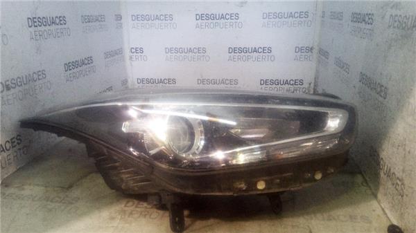 faro-del-izdo-hyundai-i40-vf11-2011-1-7-style-17-ltr-100-kw-crdi-cat-4.jpeg