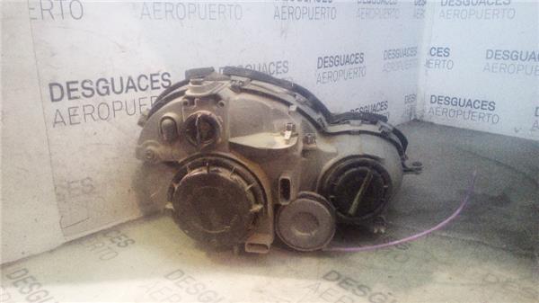 faro-del-izdo-mercedes-benz-clase-c-bm-203-berlina-02-2000-2-2-200-cdi-203-004-22-ltr-85-kw-cdi-cat-1.jpeg