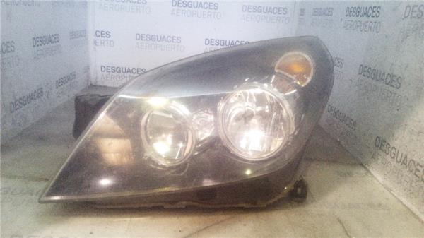 faro-del-izdo-opel-astra-h-caravan-2006-1-7-cdti.jpeg