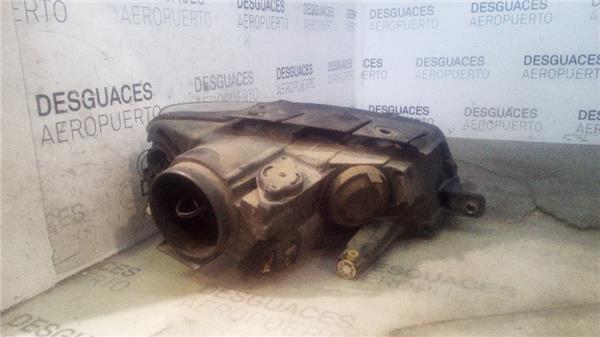 faro-del-izdo-volkswagen-passat-berlina-3c22005-2-0-tdi-16v-3.jpeg