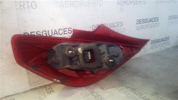piloto-tra-dcho-opel-corsa-d-2006-1-2-3.jpeg