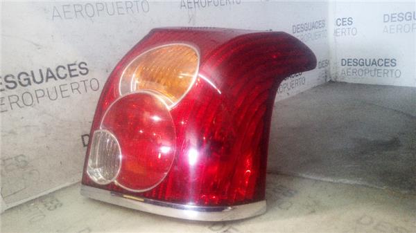 piloto-tra-dcho-toyota-avensis-berlina-t252003-2-2-d-cat-2.jpeg