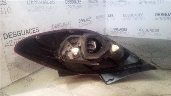 piloto-tra-izdo-opel-corsa-d-2006-1-3-cdti.jpeg