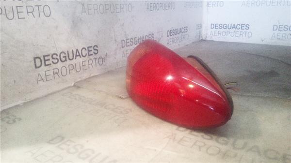 piloto-trasero-dcho-exterior-alfa-romeo-147-1902000-1-9-jtd-distinctive-19-ltr-85-kw-jtd-cat-2.jpeg